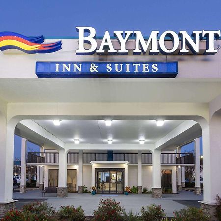 Baymont By Wyndham Camp Lejeune Jacksonville Exterior photo